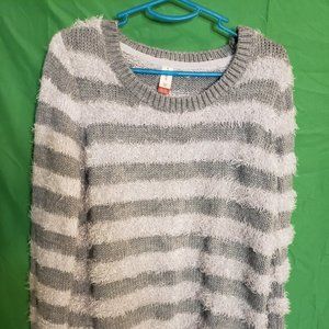 No bouindaries Sweater